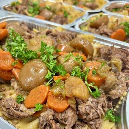 Pot-au-feu (boeuf, pâtes, légumes) 